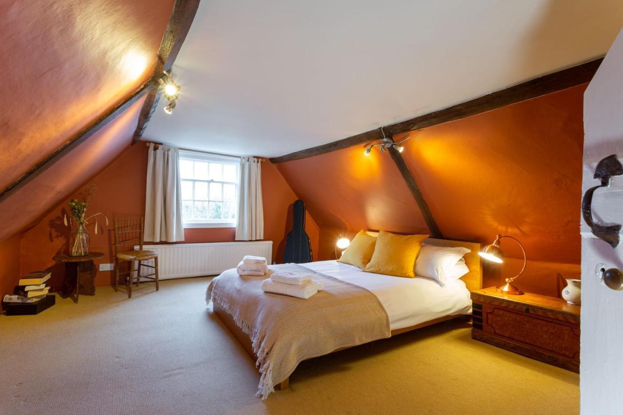 Pounce Hall -Stunning Historic Home In Rural Essex Saffron Walden Exterior photo